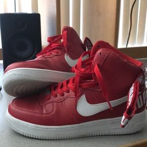 Nike Air Force 1 Red Supreme Edition